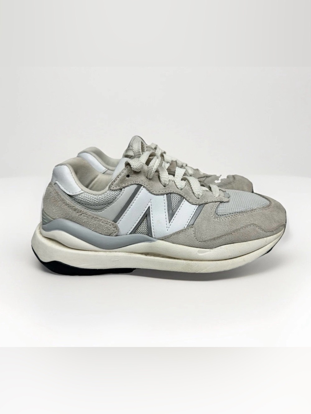 New Balance 57/40 'W5740SLA'Nimbus Cloud Sea Salt White Women’s Size 8.0